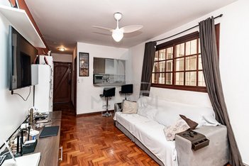 apartment em Avenida Andaraí, Passo da Areia - Porto Alegre - RS