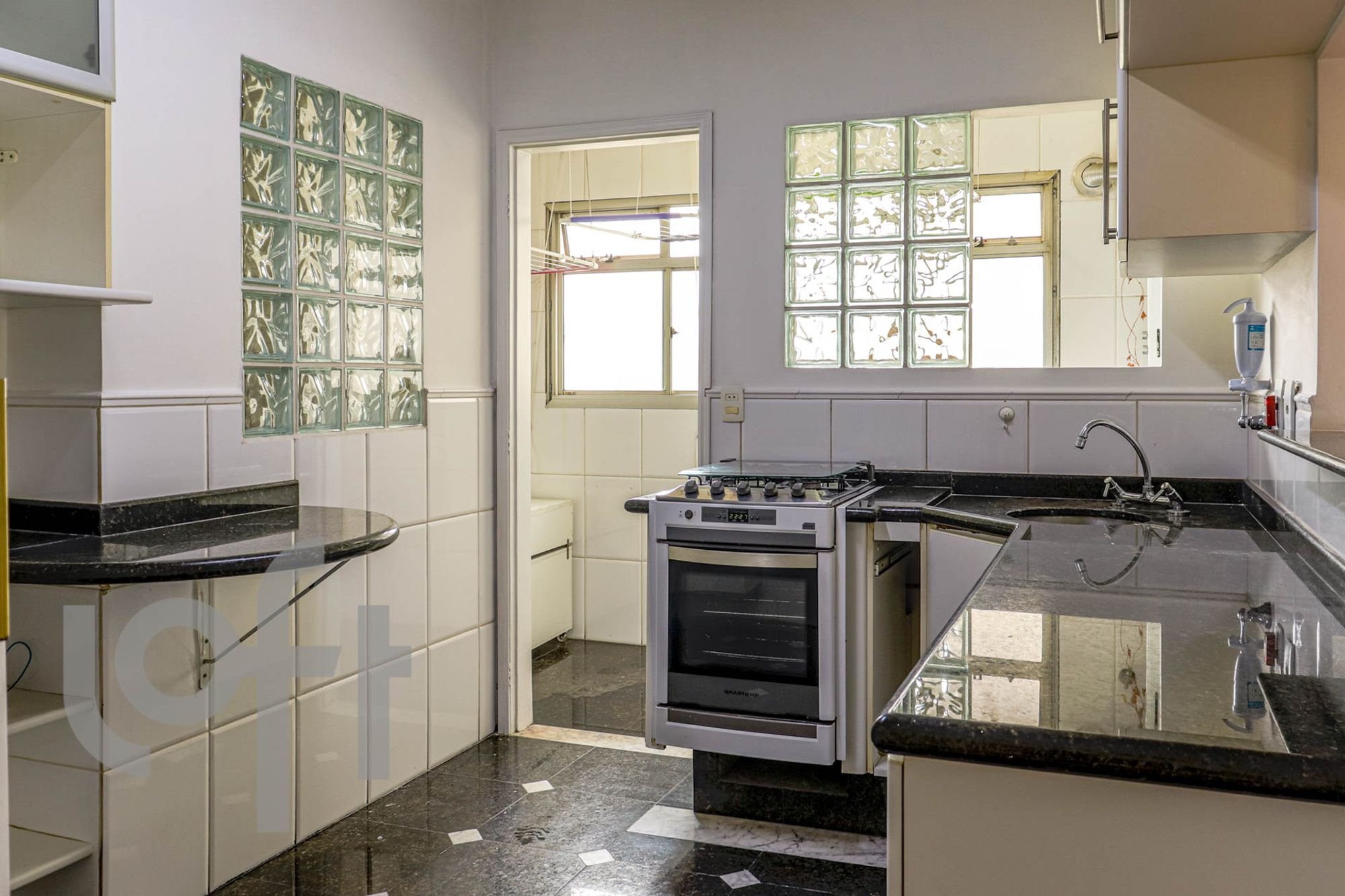 Apartamento para Venda por R$885.000,00 com 92m², 3 dormitórios e 2 vagas - Vila gumercindo, São paulo / SP