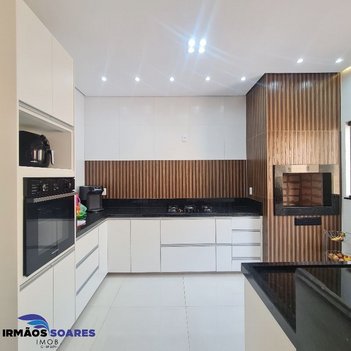 house em QNM 40, Taguatinga Centro (Taguatinga) - Brasília - DF