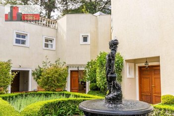 house em Rua Job Lane, Jardim Petrópolis - São Paulo - SP