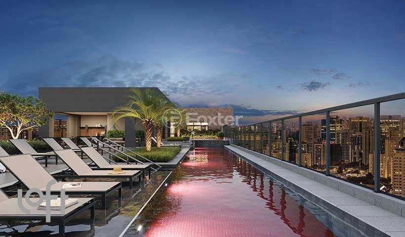 piscina-com-vista-panoramica-e-acessibilidade.jpeg
