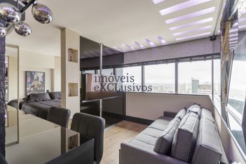 apartment em Rua Comendador Araújo, Centro - Curitiba - PR