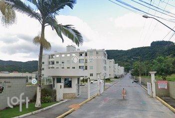 apartment em Rua Homero de Miranda Gomes, Fundos - Biguaçu - SC