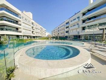 apartment em Rua das Piraúnas, Jurerê Internacional - Florianópolis - SC