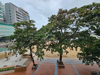 apartment em Avenida Desembargador Lourival de Almeida, Centro - Guarapari - ES