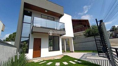 house em Urucum, Potecas - São José - SC