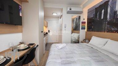 apartment em Rua Lourenço Pinto, Centro - Curitiba - PR