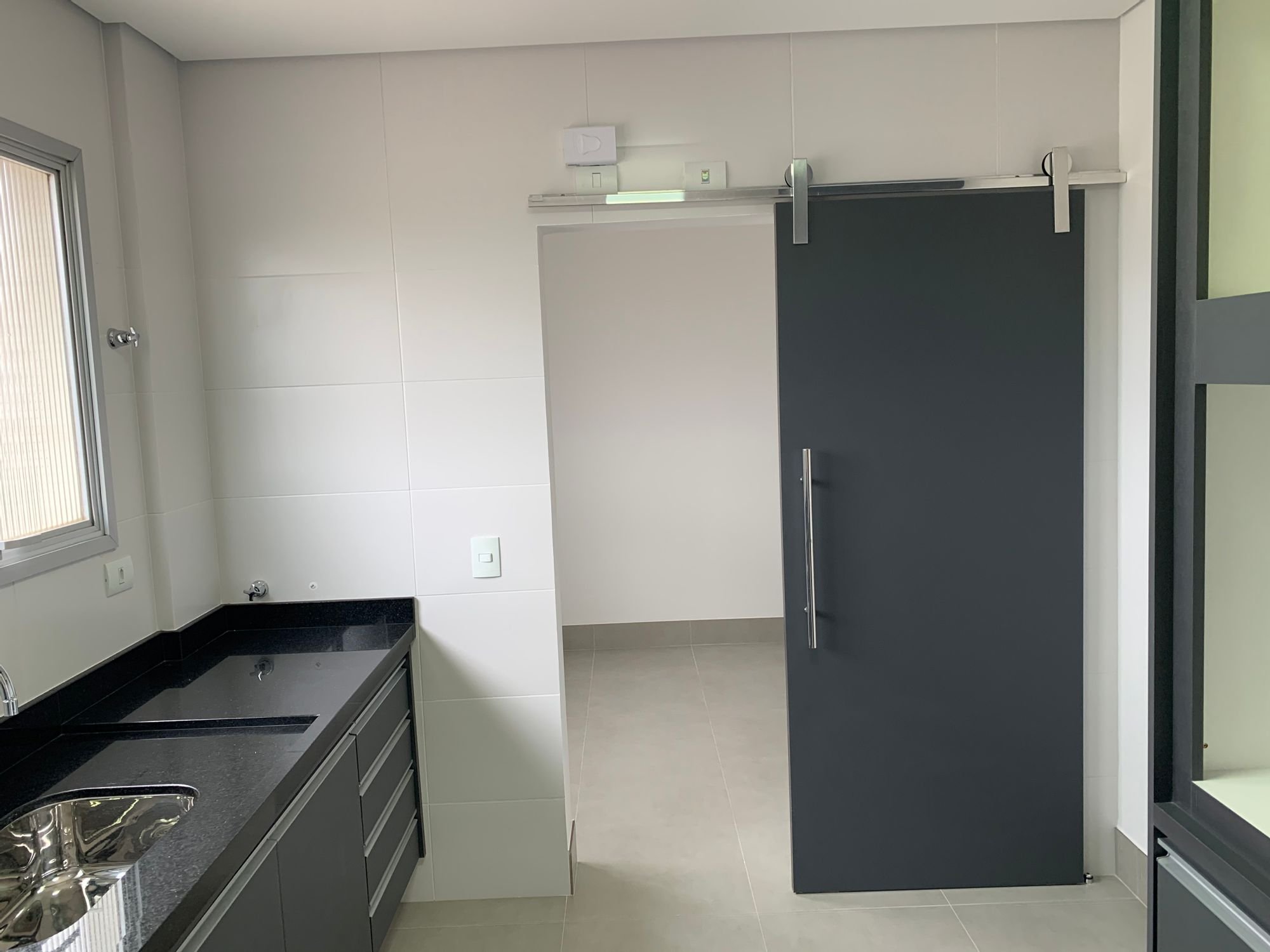 Apartamento para Venda por R$1.850.000,00 com 192m², 3 dormitórios e 3 vagas - Campo belo, São paulo / SP