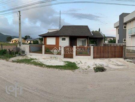 Rua João da Graça - facade12.jpg