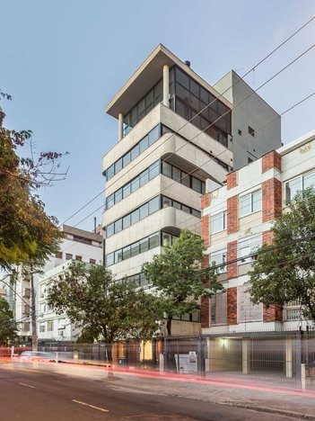 apartment em Rua Mucio Teixeira, Menino Deus - Porto Alegre - RS