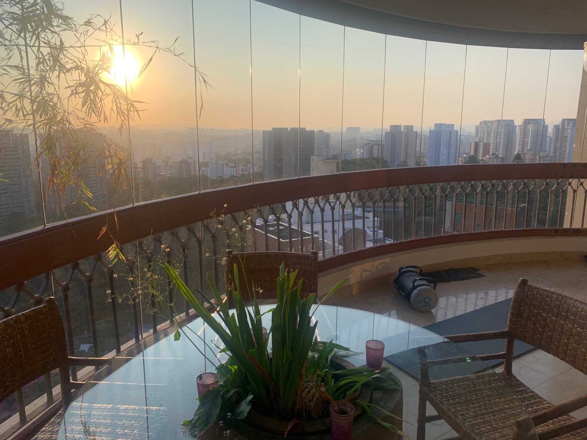 Apartamento para Venda por R$1.050.000,00 com 256m², 4 dormitórios e 4 vagas - Vila andrade, São paulo / SP