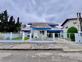 house em Rua Catarina Izabel Knihs Kormann, Souza Cruz - Brusque - SC