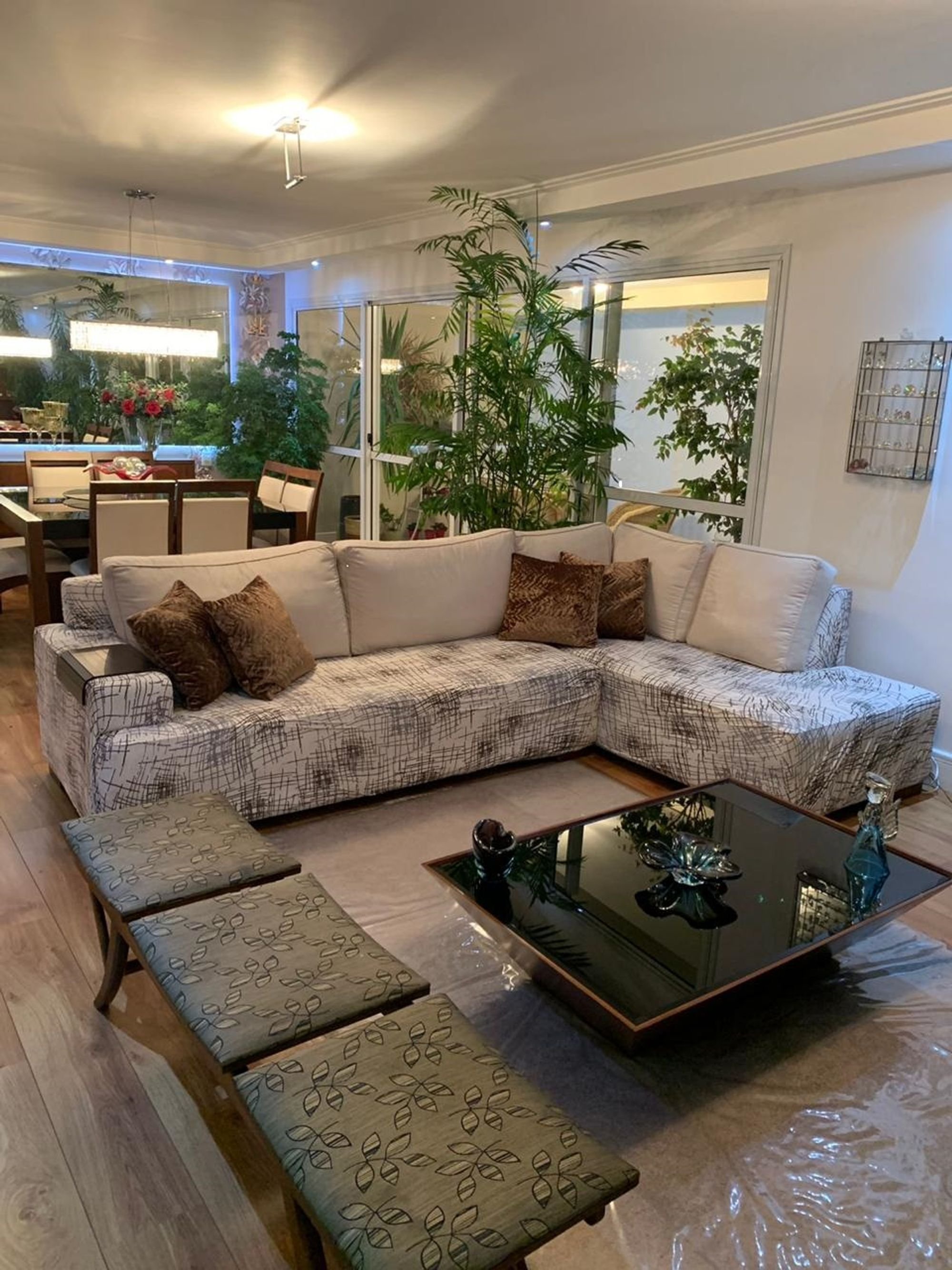 Apartamento para Venda por R$1.010.000,00 com 134m², 3 dormitórios e 2 vagas -  jardim olympia, São paulo / SP