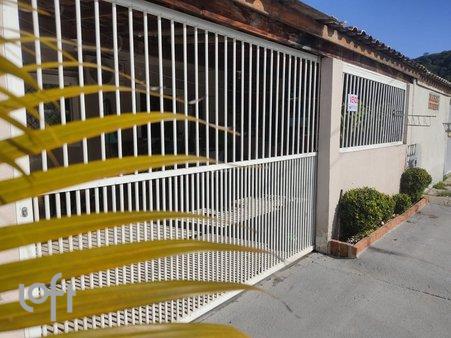 BANDEIRANTES - facade01.jpg