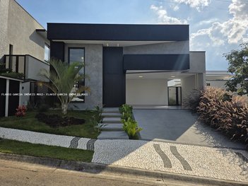 house em Avenida João XXIII, Jardim São Pedro - Mogi das Cruzes - SP
