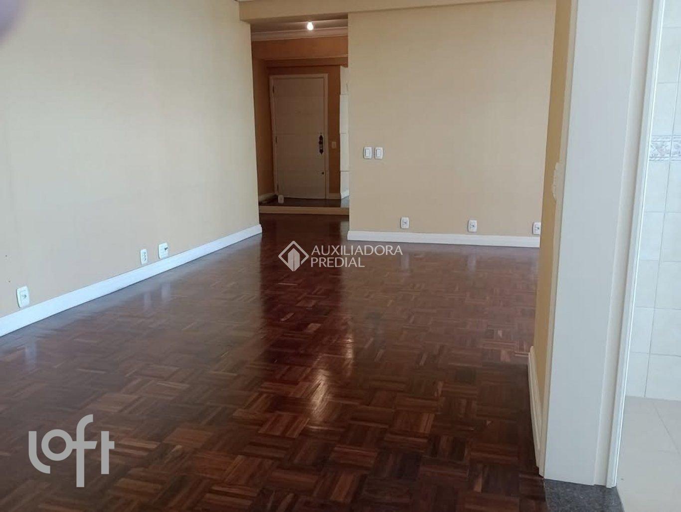 03 - LIVING - HALL