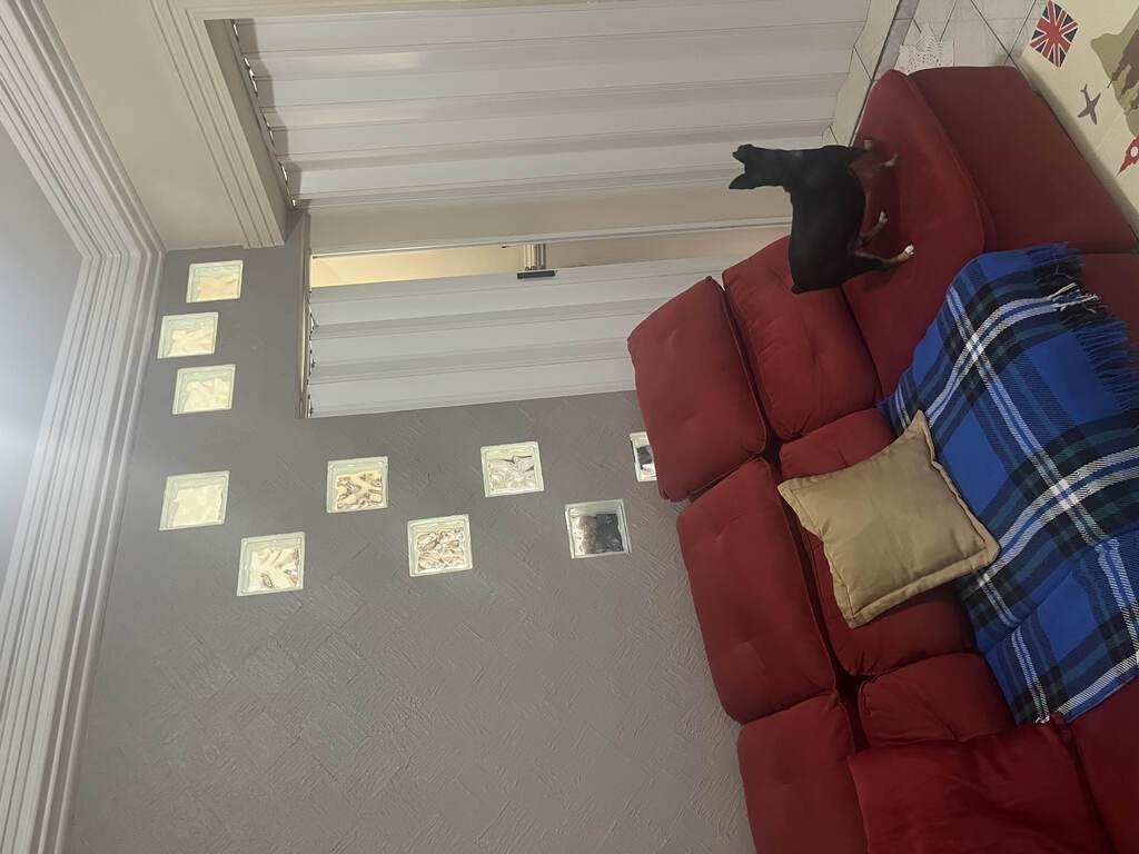 img0
