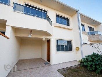 house em Rua Margarida Pianaro Moro, Cruzeiro - São José dos Pinhais - PR