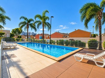 apartment em Rua Tenente Ary Tarrago, Jardim Itu - Porto Alegre - RS