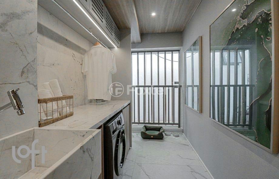 banheiro-moderno-com-janela-e-maquina-de-lavar-roupa