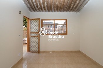 house em QE 26 Conjunto E, Guará II - Brasília - DF