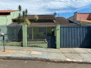 house em Rua California, Ibiporã - Ibiporã - PR