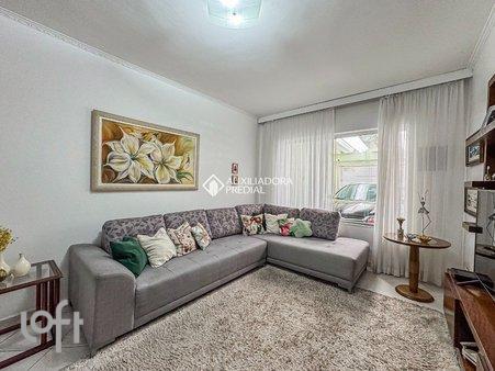 Rua Carlos Lacerda - facade30.jpg