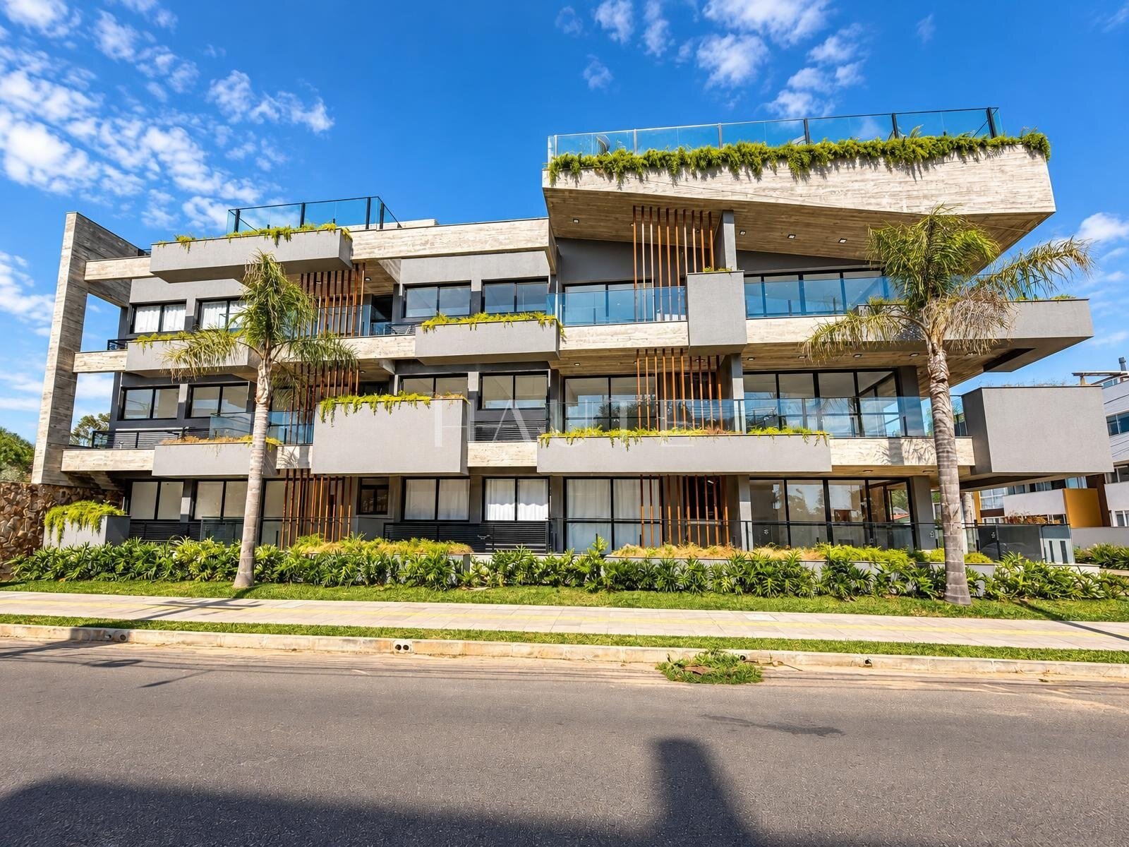 Apartamento 1 suíte na Praia da Cal com rooftop gourmet