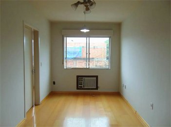 apartment em Rua Coronel Massot, Cristal - Porto Alegre - RS