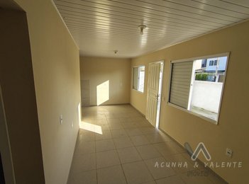 house em Rua Viana do Castelo, Laranjal - Pelotas - RS