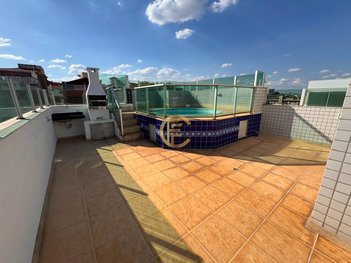apartment em Rua Divinópolis, Santa Tereza - Belo Horizonte - MG