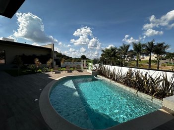 house em Rua dos Pinheiros, Jardim Novo Mundo - Jundiaí - SP