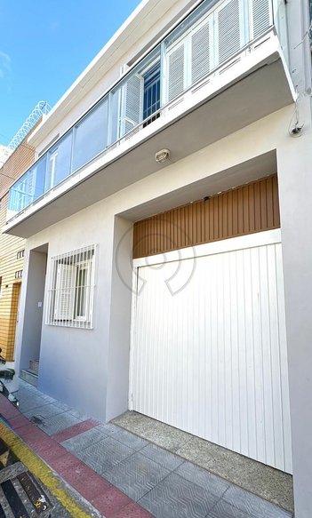 house em Rua Major Cícero Góes Monteiro, Centro - Pelotas - RS