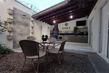 house em Rua Minas Gerais, Vila Militar - Lins - SP