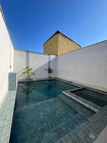 house em Rua Vinte e Seis de Janeiro, Mirim - Praia Grande - SP