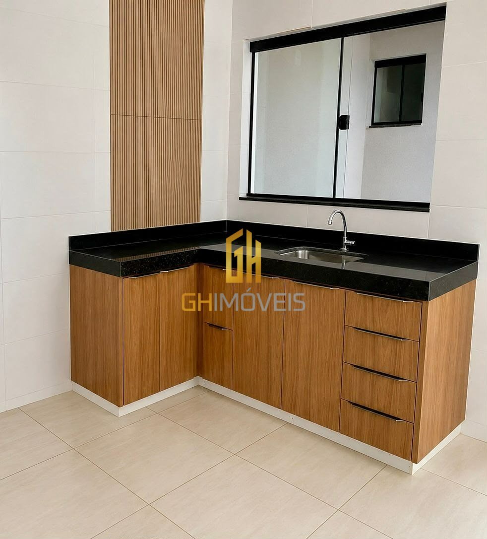 Casa com 2 quartos — Setor Centro Oeste, Belo Horizonte