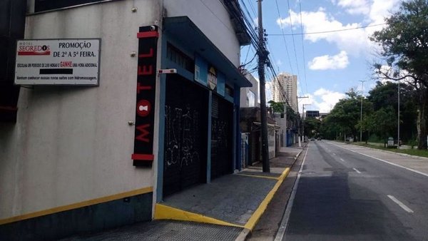 Cômodo Condomínio