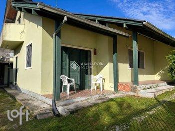 house em Rua das Castanheiras, Sao Miguel - Biguaçu - SC