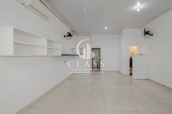 business em Avenida Amynthas Jacques de Moraes, Humaitá - Porto Alegre - RS