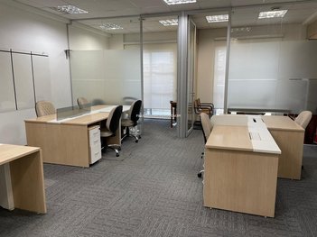 office em Bernardino de Campos, Campo Belo - São Paulo - SP