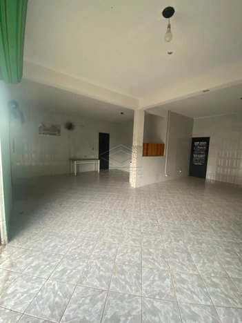 business em Rua Júlio Sacoman, Jardim das Acácias - Igaraçu do Tietê - SP