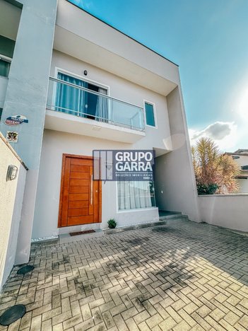 house em Rua Guerra Junqueira, Iririú - Joinville - SC