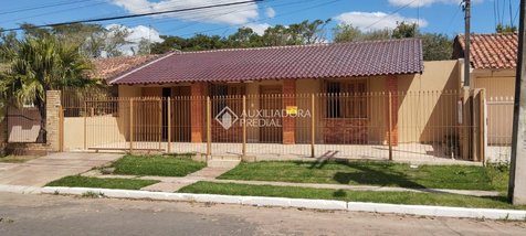 house em Rua das Araras, Harmonia - Canoas - RS