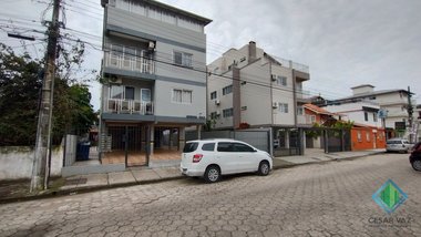 apartment em Rua Hypólito Gregório Pereira, Canasvieiras - Florianópolis - SC