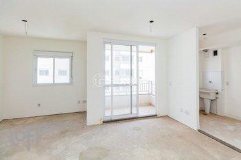 apartment em Rua Airton Ferreira da Silva, Humaitá - Porto Alegre - RS