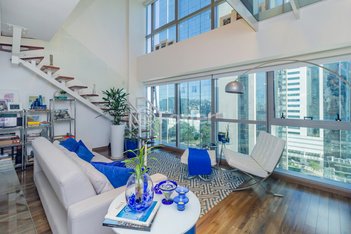 apartment em Avenida Borges de Medeiros, Praia de Belas - Porto Alegre - RS