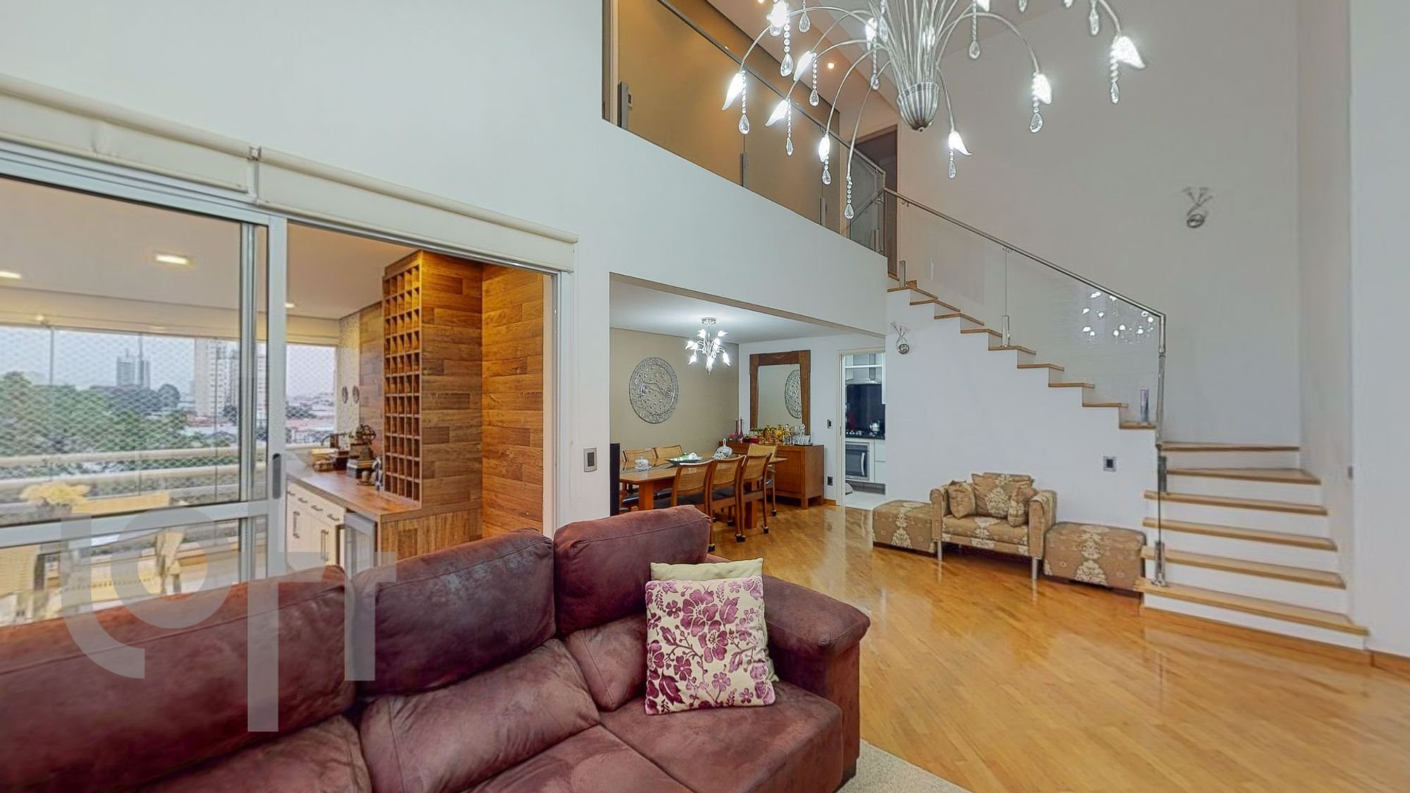 Apartamento para Venda por R$1.250.000,00 com 147m², 3 dormitórios e 3 vagas - Vila gomes, São paulo / SP