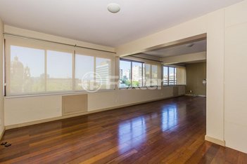 apartment em Rua Riachuelo, Centro Histórico - Porto Alegre - RS