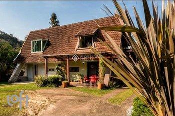 house em RUA ROBERTO EDUARDO XAVIER, Belvedere - Gramado - RS