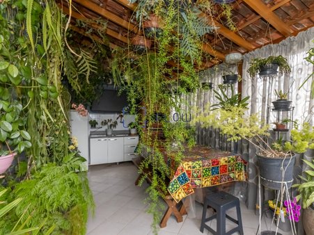 Cômodo Condomínio